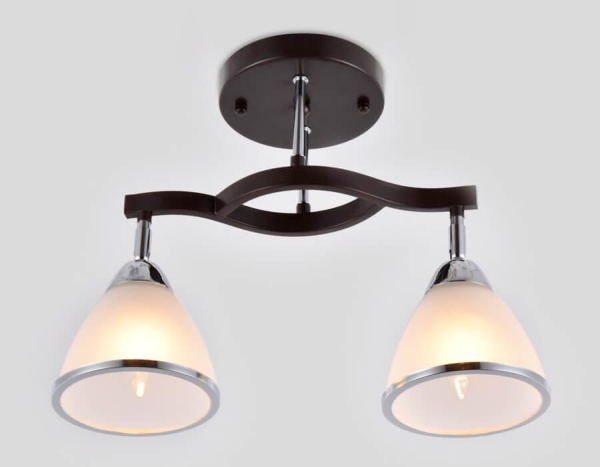 Потолочная люстра Ambrella light Traditional TR3111