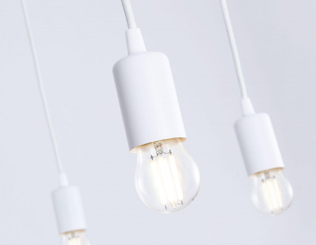 Подвесная люстра Ambrella light Traditional TR8177