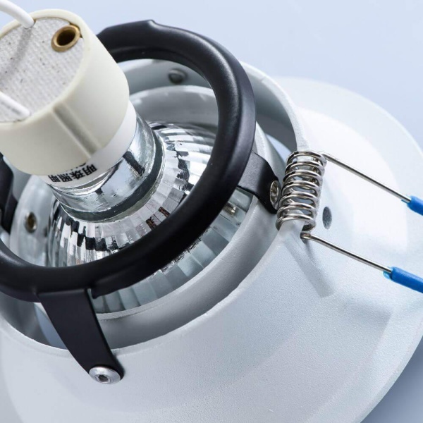 Встраиваемый светильник Arte Lamp A6668PL-1WH Алматы