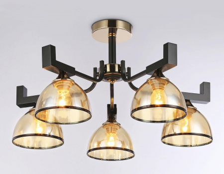 Потолочная люстра Ambrella light Traditional TR9099