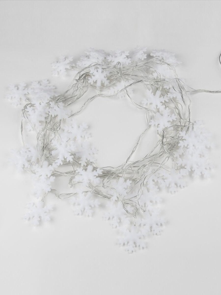 Светодиодная гирлянда Uniel снежинки 220V белый ULD-S0700-050/DTA White IP20 SNOWFLAKES-2 07935